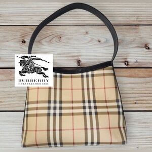 💎Authentic Burberry Classic Beige and Black Check Shoulder Bag